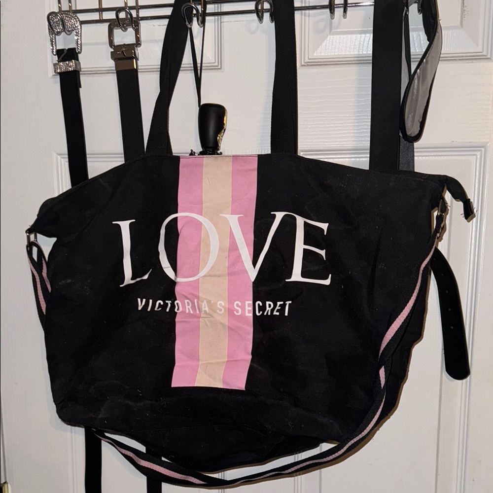 Victoria's Secret Love Tote in Black and Pink